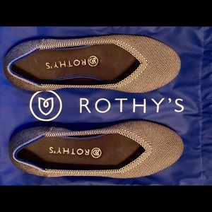 Rothy’s The Flat 8.5 in Charcoal